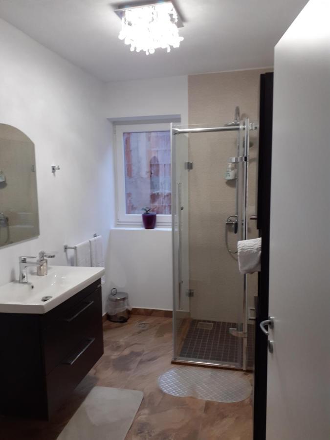 Salcia Hotel Ташнад Екстериор снимка